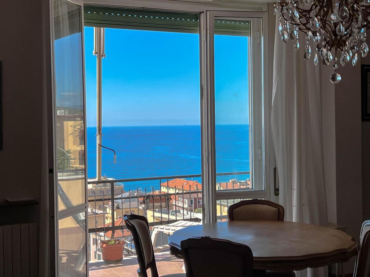 Grande Appartamento Vista Mare Varraze Exterior foto